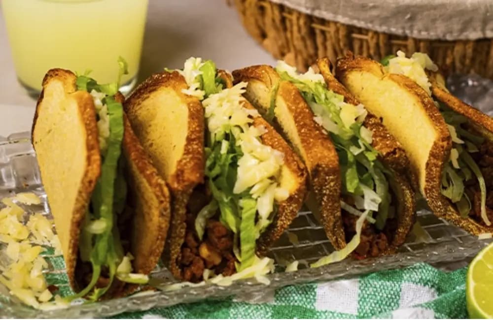 Confira sete brincadeiras para fazer com amigos em casa