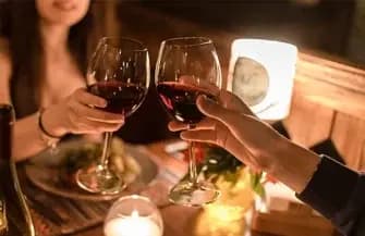 Noite romântica em casa: petiscos simples para um jantar a dois slide 1