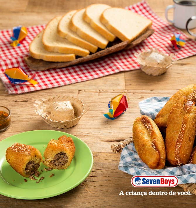 Bolinho Caipira Seven Boys